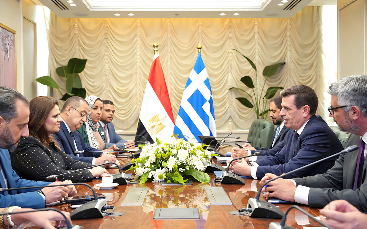 Σημαντικός σύμμαχος, η Αίγυπτος, στον αγώνα κατά της παράνομης μετανάστευσης – Ενεργοποιείται άμεσα η ελληνοαιγυπτιακή συμφωνία εργασιακής κινητικότητας