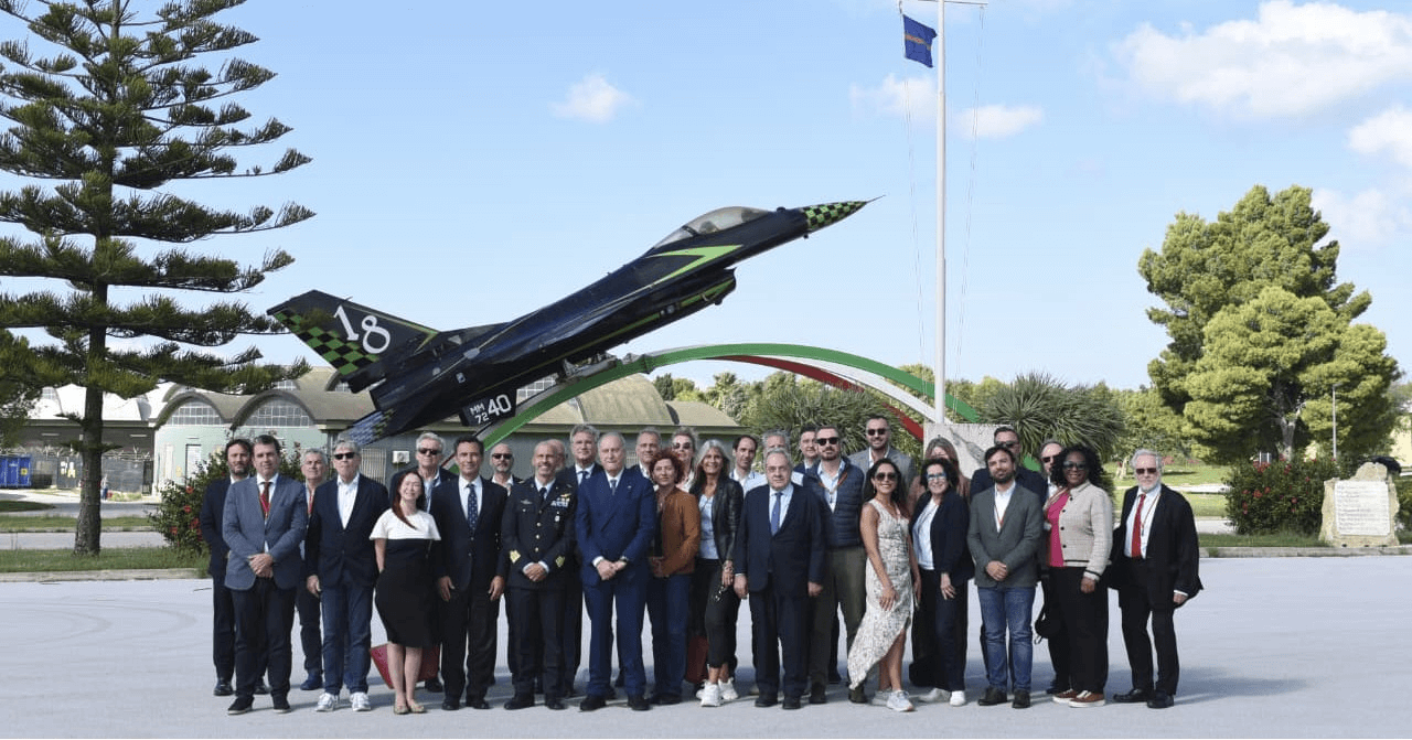 Στη Σικελία με την Επιτροπή του ΝΑΤΟ